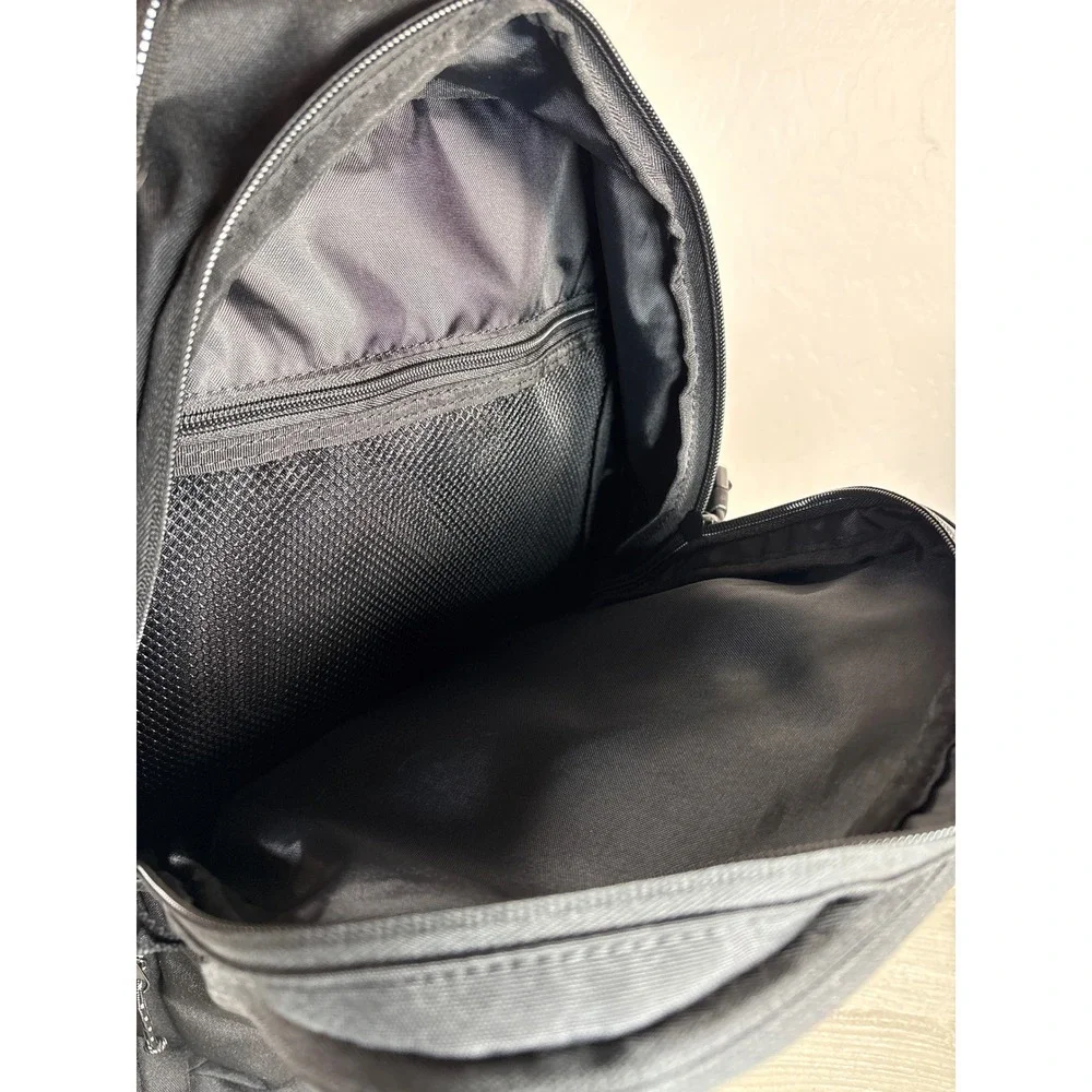 OGIO Alpha 25L Black Backpack w/ Padded Straps & 17